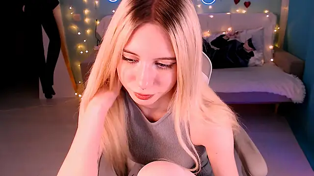 Sweet Richal online show from March 14, 1:27 am