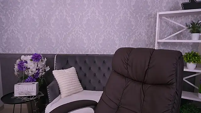 EmilySunshineS online show from November 22, 7:40 am