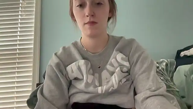 Maxinebabyyy online show from February 19, 8:27 pm