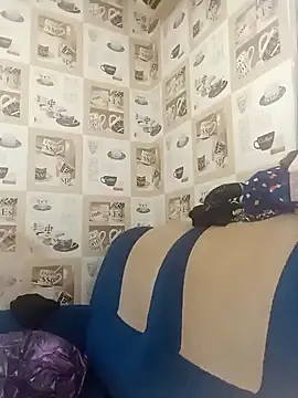 Veronica-Celie online show from February 10, 10:53 am