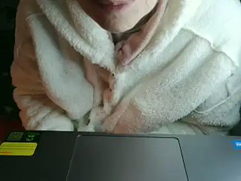 VeneRed online show from February 16, 8:16 pm