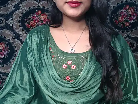 Wish Queen online show from February 15, 1:52 pm