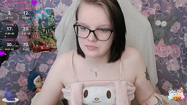 DivaMarisa online show from February 18, 8:27 am