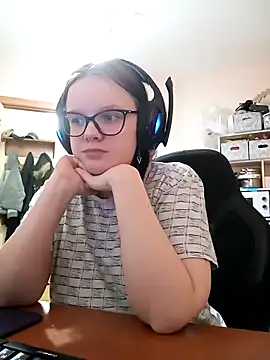 DivaMarisa online show from March 22, 2:59 am