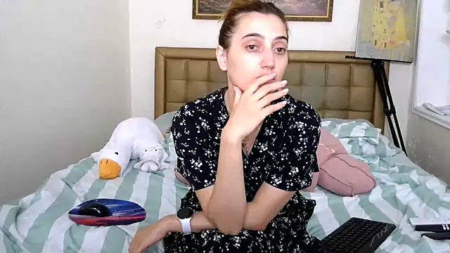 Snapshot of Iren chatting on July 15, 10:31 am Iren online show from July 15, 10:31 am