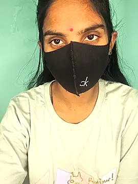 cute simmy0 online show from March 20, 7:30 pm