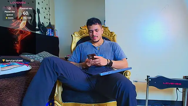 Snapshot of jeisonstark chatting on June 3, 12:08 pm jeisonstark online show from June 3, 12:08 pm