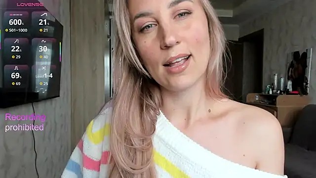 lady Nati online show from April 12, 9:25 am