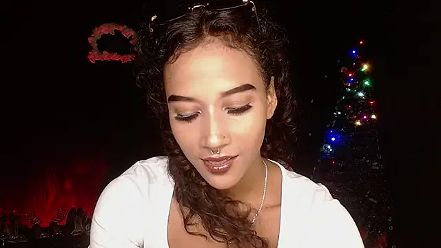 Snapshot of Chelsea__2 chatting on January 13, 6:13 pm Chelsea 2 online show from January 13, 6:13 pm