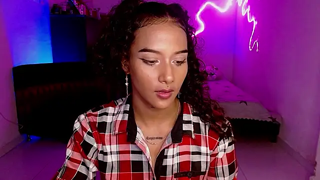 Snapshot of Chelsea__2 chatting on February 26, 7:46 pm Chelsea 2 online show from February 26, 7:46 pm