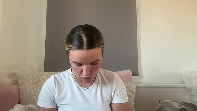 maisiesmithx online show from July 19, 6:22 pm