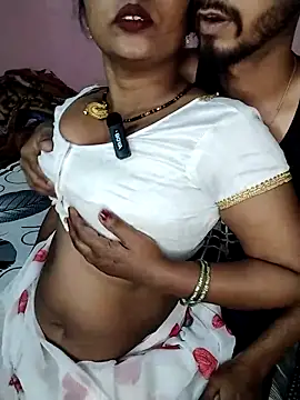 Indian Lust Couple online show from May 6, 11:10 pm