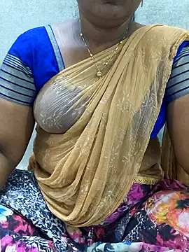 Snapshot of MaaliiiPonuTamil chatting on June 19, 1:32 am MaaliiiPonuTamil online show from June 19, 1:32 am