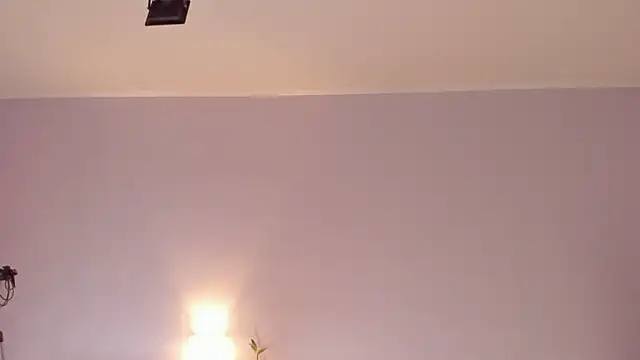 lupeebony online show from July 10, 8:22 pm
