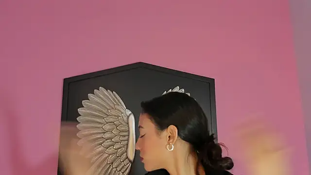 lupeebony online show from July 12, 7:49 pm