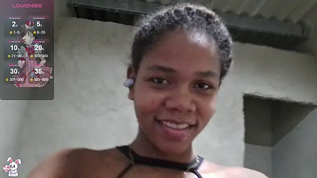 Snapshot of Luciia_cute chatting on April 25, 12:24 am Luciia cute online show from April 25, 12:24 am