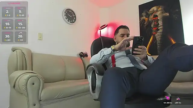 Ethan Castellano online show from January 17, 1:10 am