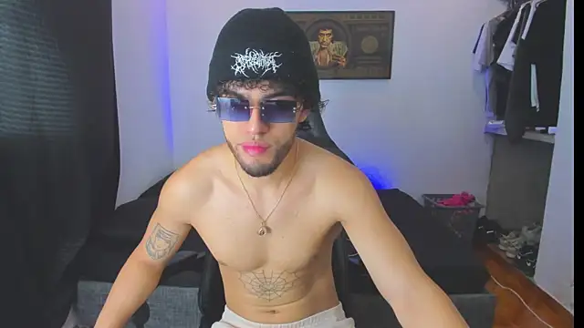 daddy jhons online show from October 27, 4:44 pm