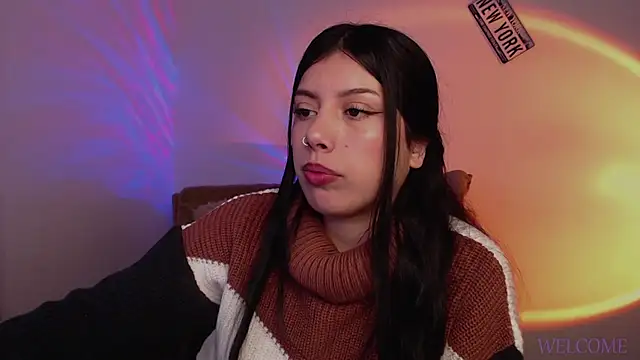 Snapshot of iam_emy chatting on March 11, 9:04 pm iam emy online show from March 11, 9:04 pm