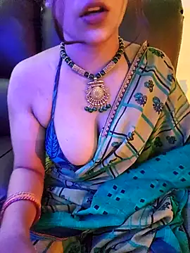Snapshot of callmeshreya chatting on July 18, 7:12 am callmeshreya online show from July 18, 7:12 am