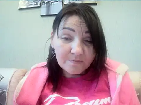 ClaireSunset online show from May 23, 5:28 pm