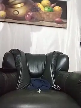 Snapshot of Loggan_donnelly chatting on June 2, 3:41 am Loggan donnelly online show from June 2, 3:41 am