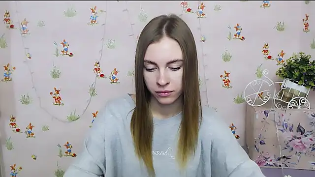 Snapshot of AlisaCatty_ chatting on December 12, 6:36 am AlisaCatty online show from December 12, 6:36 am