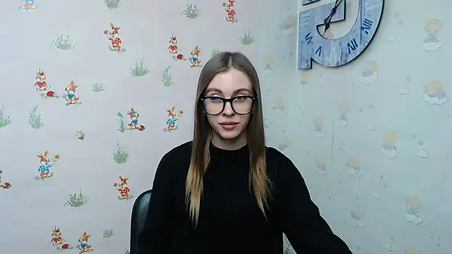 Snapshot of AlisaCatty_ chatting on January 18, 7:17 am AlisaCatty online show from January 18, 7:17 am