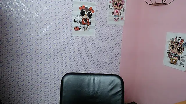 Snapshot of AlisaCatty_ chatting on January 28, 9:40 pm AlisaCatty online show from January 28, 9:40 pm