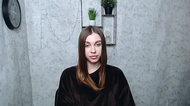 Snapshot of AlisaCatty_ chatting on February 6, 12:59 pm AlisaCatty online show from February 6, 12:59 pm