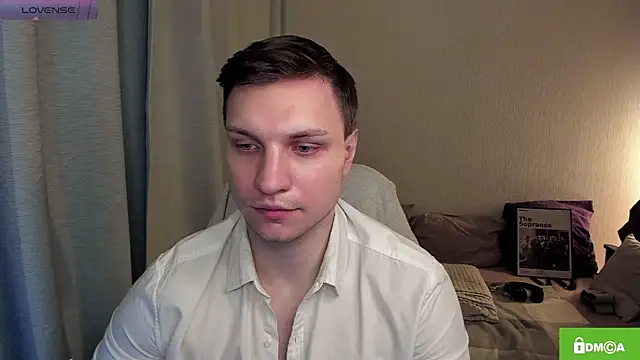 handsome guy01 online show from June 19, 8:56 pm