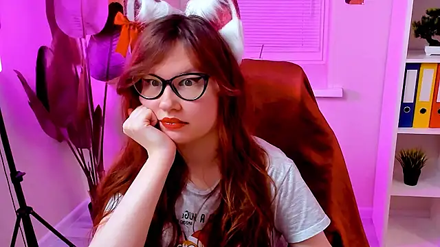 CarolGiggly online show from March 13, 11:22 pm