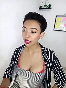 lianisrose online show from March 13, 11:00 pm