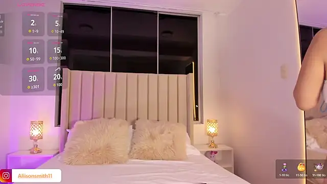 Aliison Smith online show from November 24, 3:39 am