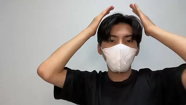 Lio kun online show from September 26, 2:21 pm