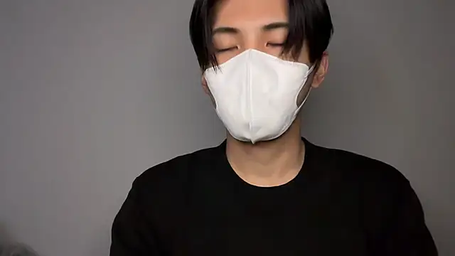 Lio kun online show from February 3, 1:16 pm