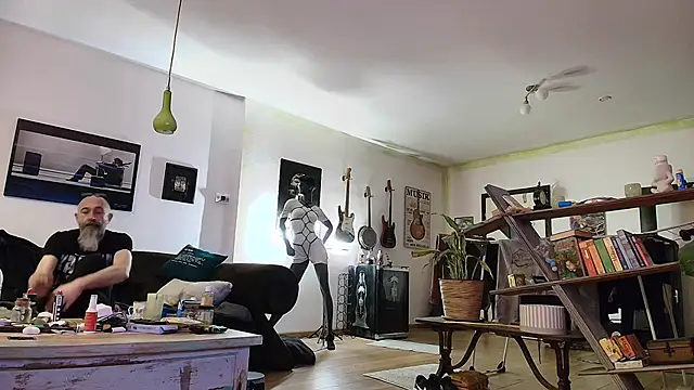 Kingsscepter online show from February 7, 6:24 pm