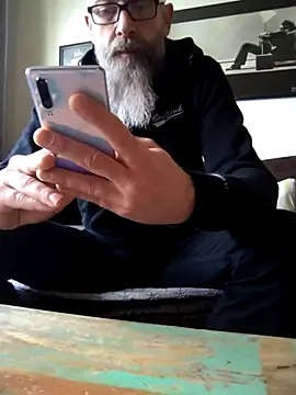 Kingsscepter online show from February 12, 12:55 pm