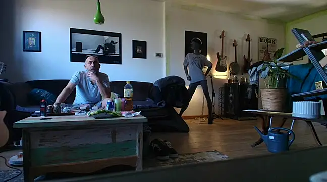 Kingsscepter online show from March 2, 10:56 am