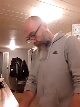 Kingsscepter online show from March 4, 6:39 pm