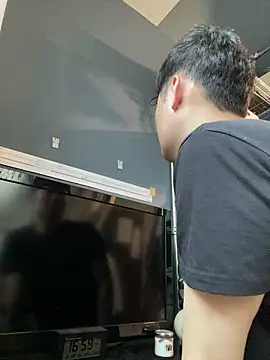 Snapshot of tuki_fu chatting on February 13, 7:59 am tuki fu online show from February 13, 7:59 am