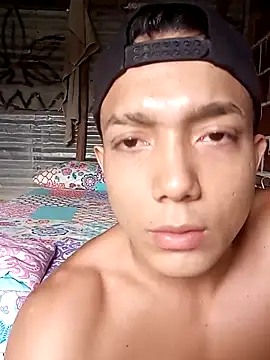 tayson  online show from February 6, 3:09 pm