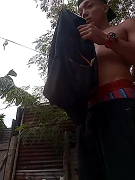 tayson  online show from October 25, 10:56 am