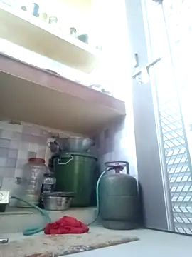 Surajpuja79 online show from April 13, 2:28 am