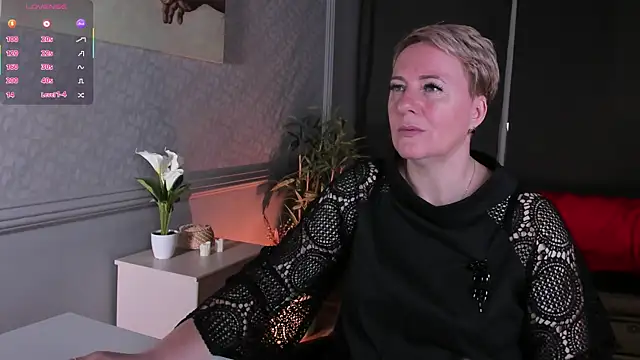 Nika Smit online show from June 20, 5:10 am