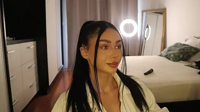 IvyKaelani online show from March 24, 12:54 pm