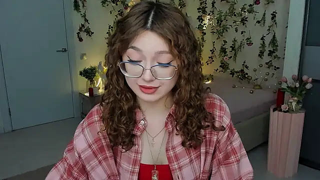 SereneFlame online show from February 9, 4:11 pm