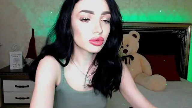 NancyLovee  online show from January 23, 8:56 pm
