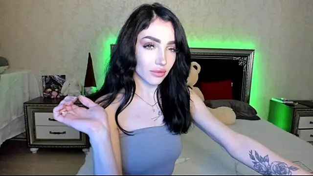 NancyLovee  online show from February 15, 1:21 am