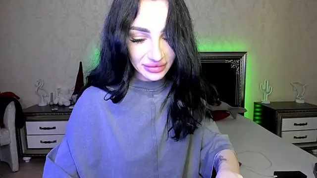 NancyLovee  online show from March 15, 9:16 pm